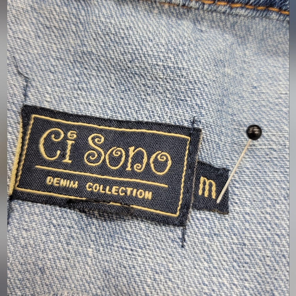 **SOLD*******Bohemian Vibe Denim Jacket With Floral Bell Sleeves Upcycled Retro - Picture 11 of 11